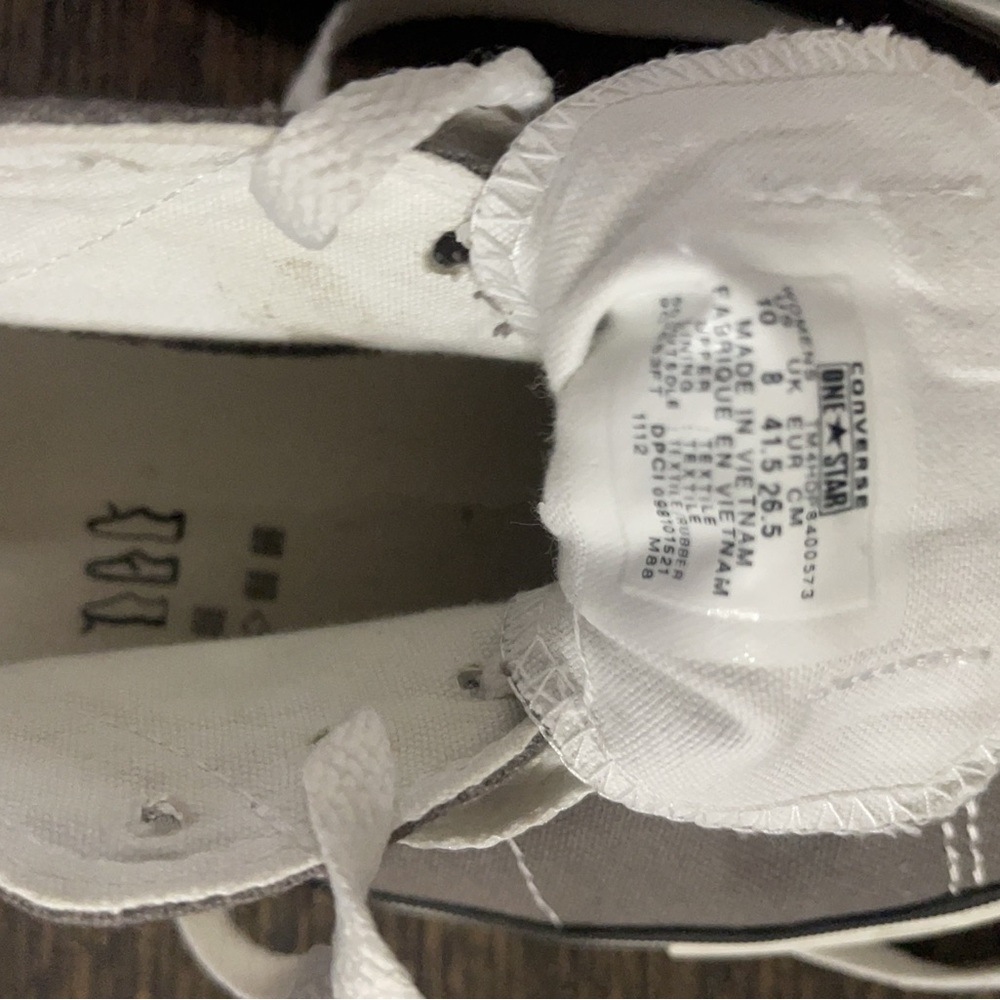 Converse - Picture 6 of 6